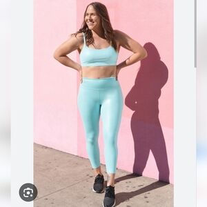 Fabletics Iridescent 7/8 Leggings and Sports bra Set